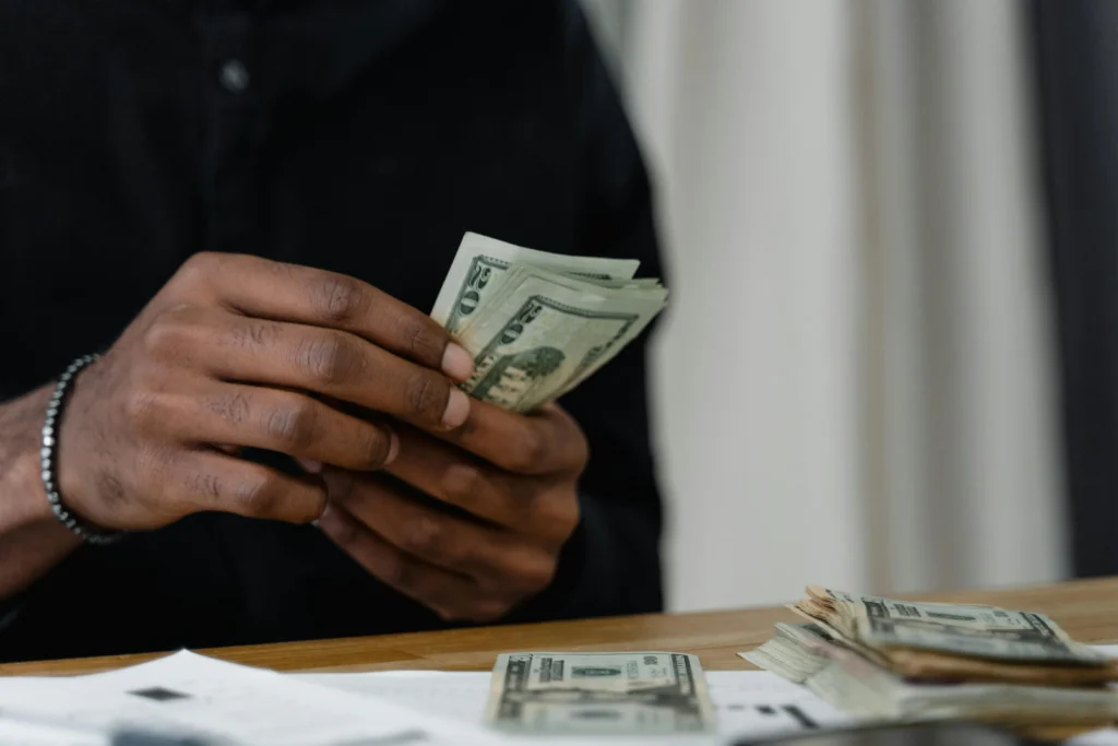 How to Invest in Startups for High Growth in 2025