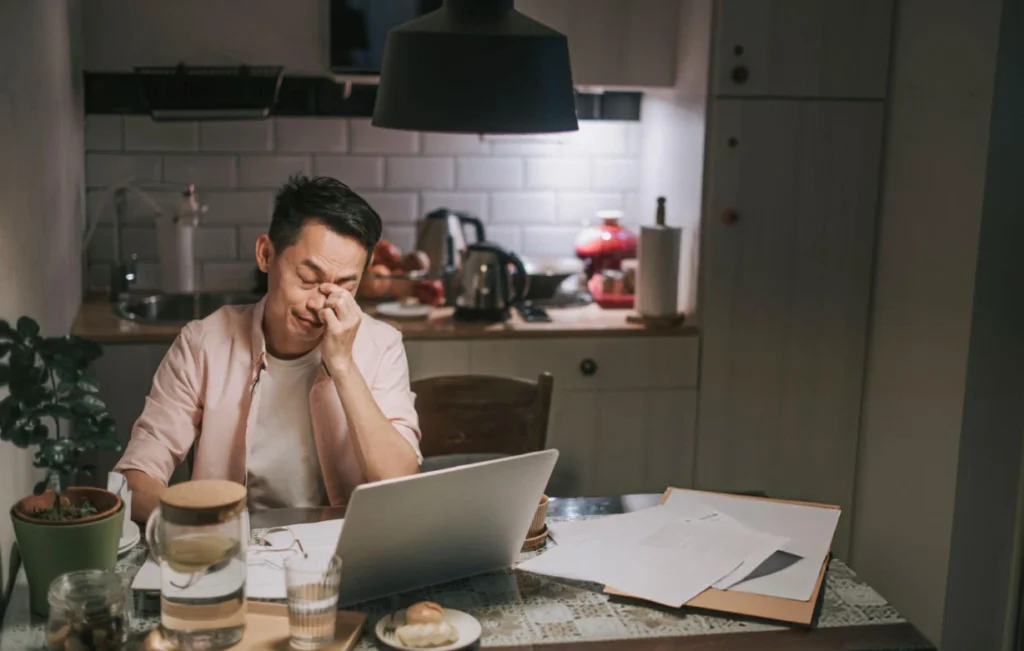 Student solving common challenges like finding jobs and avoiding scams